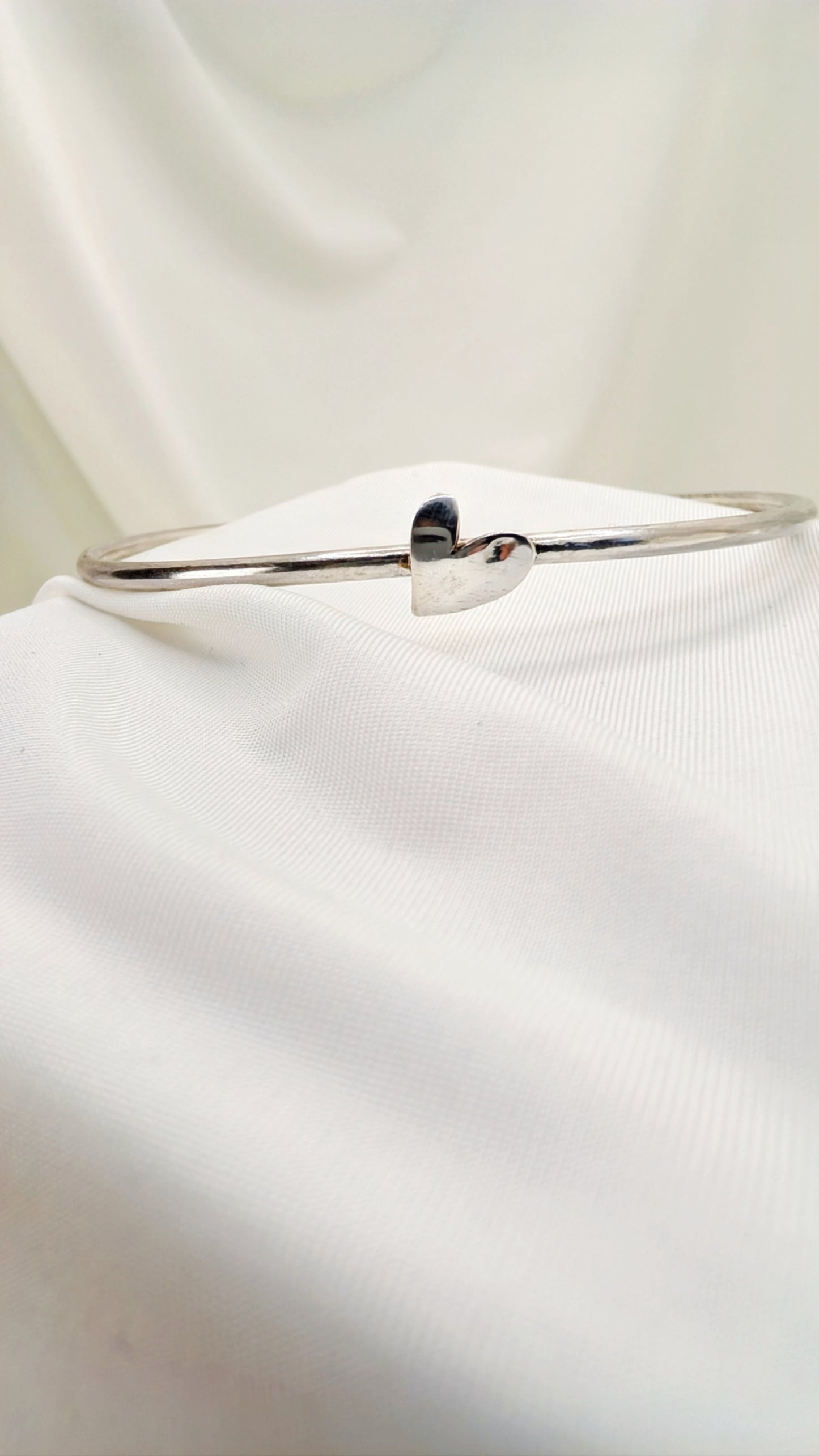 Silver Heart Bangle