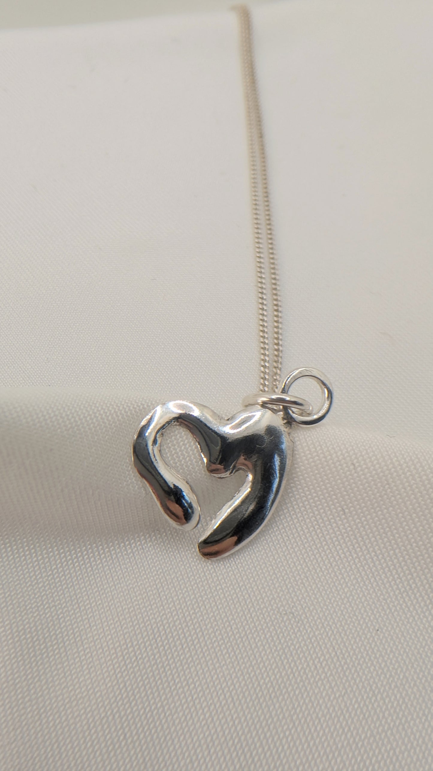 Silver Heart Pendant & Chain