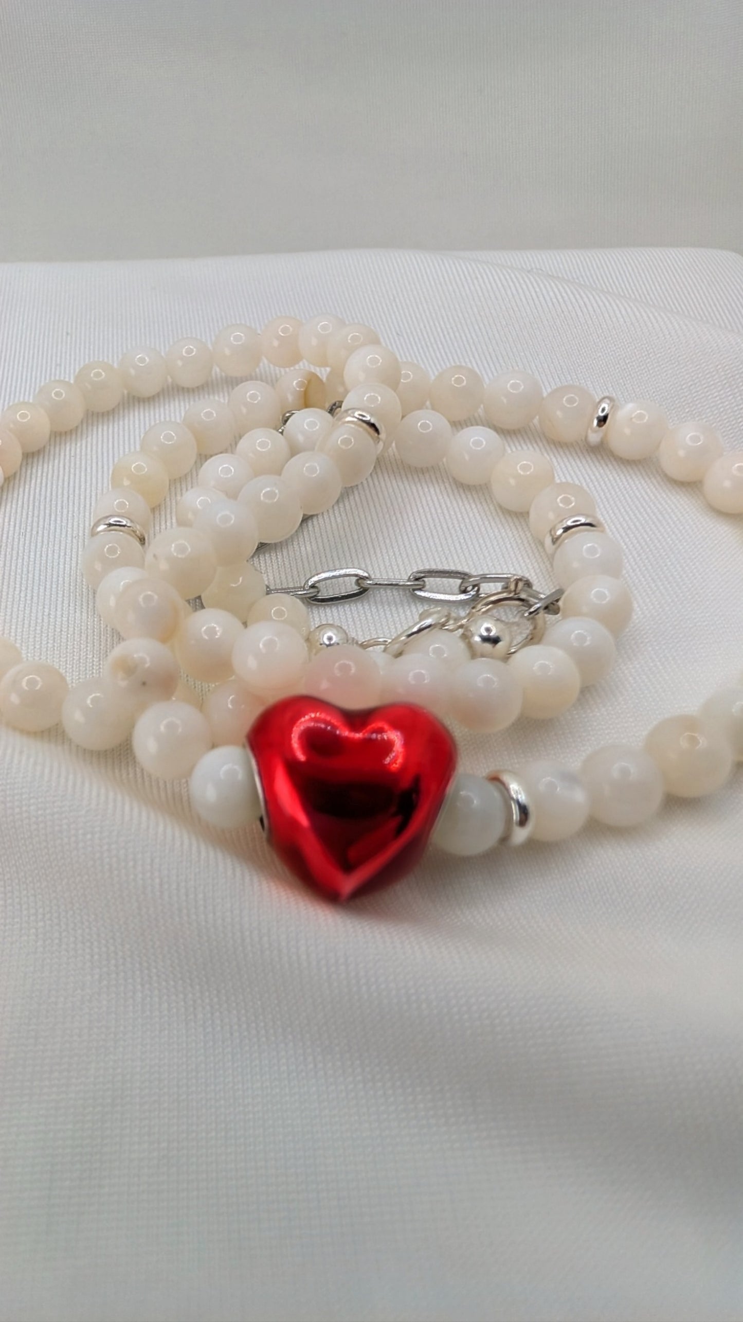 Mother of Pearl Necklace & Red Heart in 925 Silver